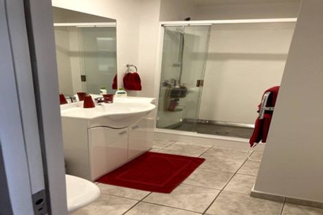 Photo of property in Atrium Towers, 6a/154 The Terrace, Wellington Central, Wellington, 6011