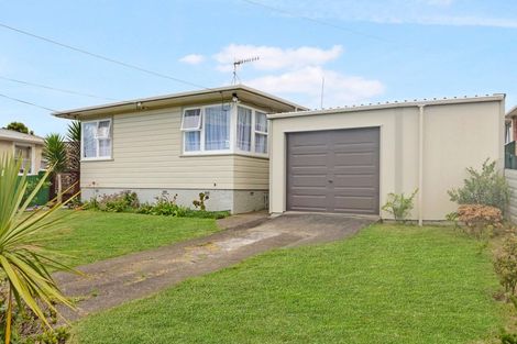 Photo of property in 184 Puriri Street, Castlecliff, Whanganui, 4501