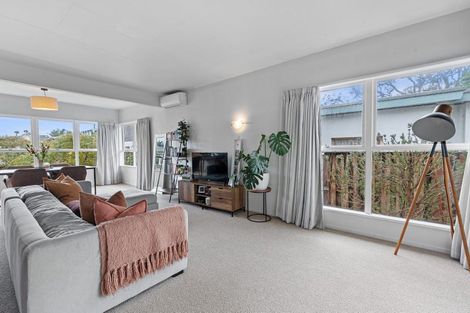 Photo of property in 1/22 Saltburn Road, Milford, Auckland, 0620