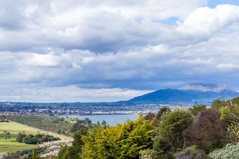 Photo of property in 108 Acacia Heights Drive, Acacia Bay, Taupo, 3385