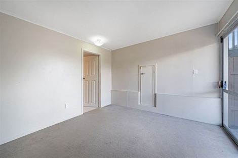 Photo of property in 25 Keegan Drive, Massey, Auckland, 0614