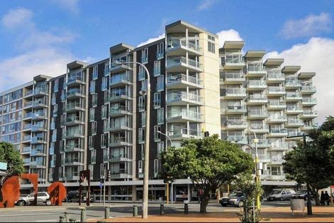 Photo of property in Piermont Apartments, 1b/82 Cable Street, Te Aro, Wellington, 6011
