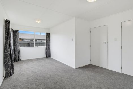 Photo of property in 42 Acacia Street, Kelvin Grove, Palmerston North, 4414