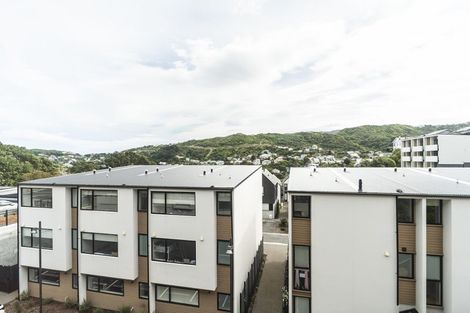 Photo of property in 202/11 Jean Caldwell Way, Island Bay, 6023