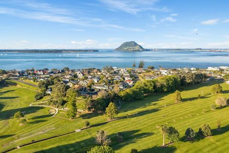 Photo of property in 22 Crescent Road, Otumoetai, Tauranga, 3110