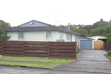 Photo of property in 34 Ellice Road, Totara Vale, Auckland, 0629