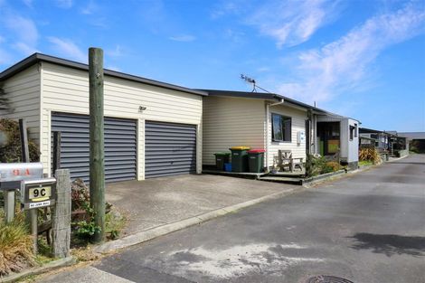 Photo of property in 9a Holden Avenue, Holdens Bay, Rotorua, 3010