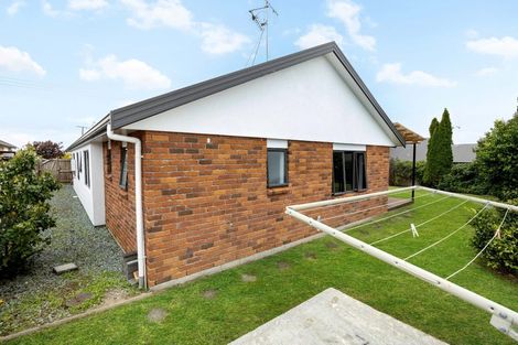 Photo of property in 114 Rototuna Road, Rototuna, Hamilton, 3210