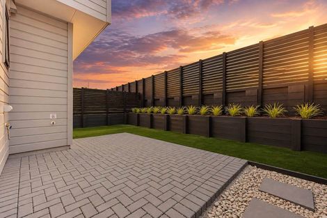 Photo of property in 17 Greenbrier Street, Westgate, Auckland, 0814