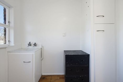 Photo of property in 43c Hamilton Road, Cambridge, 3434
