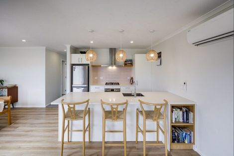 Photo of property in 10 Whariki Crescent, Flaxmere, Hastings, 4120