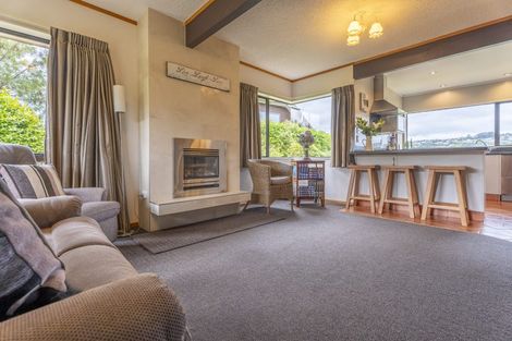 Photo of property in 7 Montrose Grove, Churton Park, Wellington, 6037