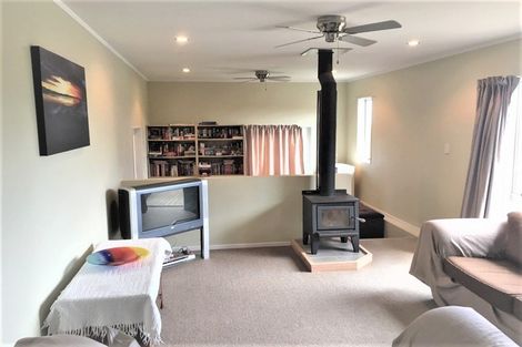 Photo of property in 1246 Babylon Coast Road, Omamari, Dargaville, 0373