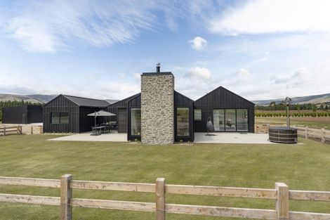 Photo of property in 75 Stone Drive, Cromwell, 9384