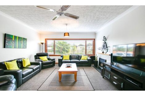 Photo of property in 8 Anzac Avenue, Onekawa, Napier, 4110