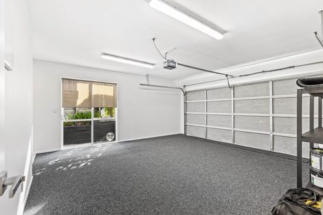 Photo of property in 19b Duncan Avenue, Te Atatu South, Auckland, 0610