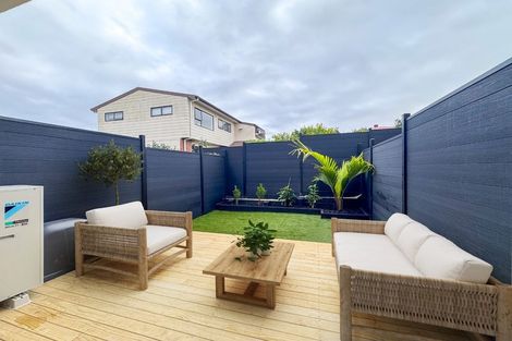 Photo of property in 6/6 James Street, Bayview, Auckland, 0629