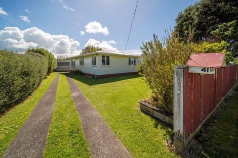Photo of property in 41 Iredale Road, Hawera, 4610