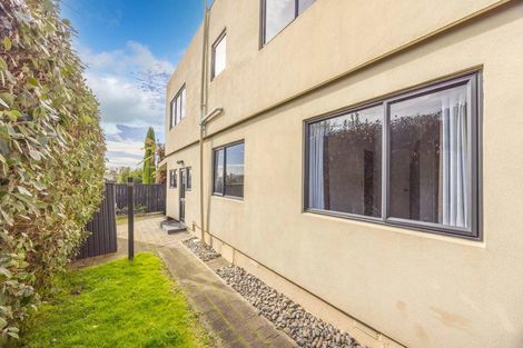 Photo of property in 38b Forest Lake Road, Forest Lake, Hamilton, 3200