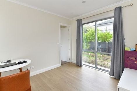 Photo of property in 24 Boocock Crescent, Orewa, 0931