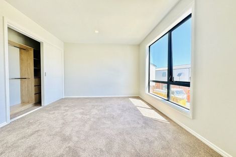 Photo of property in 5/287 Massey Road, Mangere East, Auckland, 2024