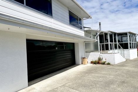 Photo of property in 32 Kildare Drive, Waikiwi, Invercargill, 9810