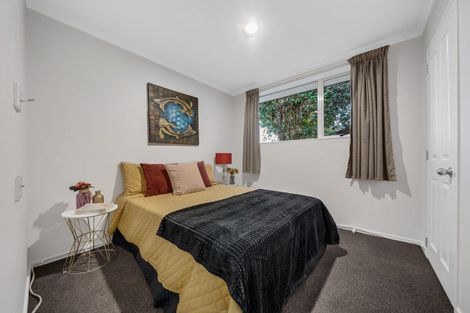 Photo of property in 8 George Arthur Place, Pukekohe, 2120