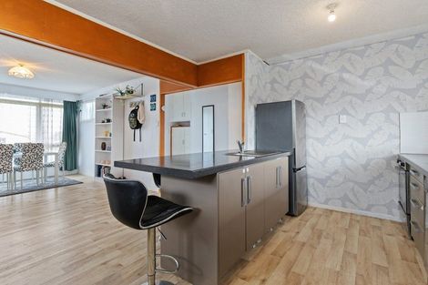 Photo of property in 2 Henton Street, Te Aroha, 3320