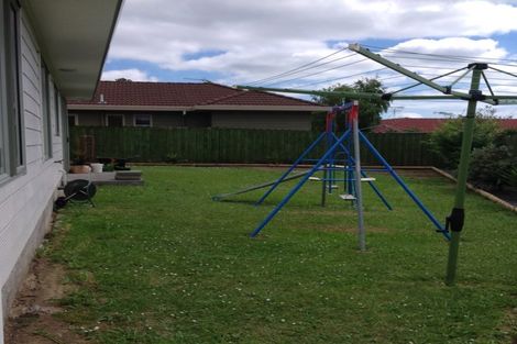 Photo of property in 14 Ifield Court, Burswood, Auckland, 2013