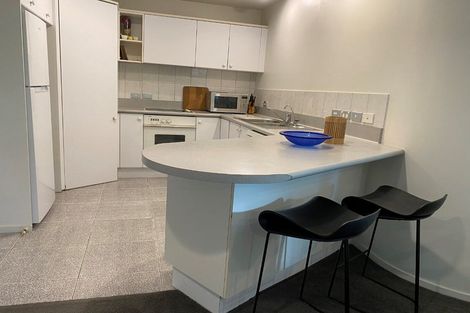 Photo of property in 16 Ander Place, Takapuna, Auckland, 0622