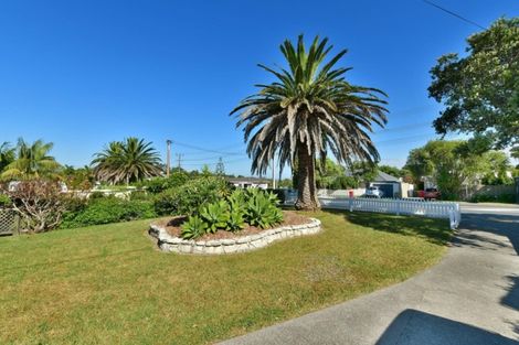 Photo of property in 30 Vipond Road, Stanmore Bay, Whangaparaoa, 0932