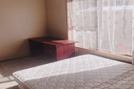 Photo of property in 28 Gibson Drive, Hornby, Christchurch, 8042