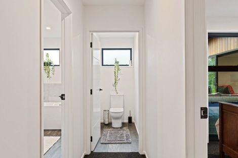 Photo of property in 12 Mackillop Way, Brooklands, New Plymouth, 4310