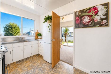 Photo of property in 100a Brunton Crescent, Thames, 3500