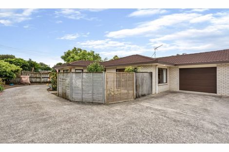 Photo of property in 96a Collingwood Road, Waiuku, 2123