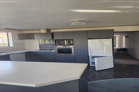 Photo of property in 5 Raeburn Place, Gore, 9710