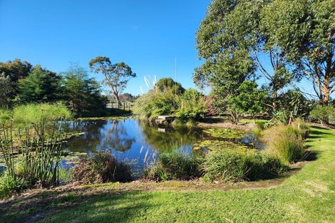 Photo of property in 215 Valley View Road, Otaika, Whangarei, 0170