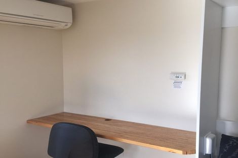 Photo of property in 33 Grove Road, Addington, Christchurch, 8024