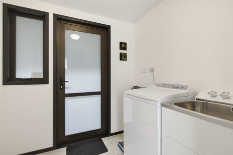 Photo of property in 68a Rama Crescent, Khandallah, Wellington, 6035