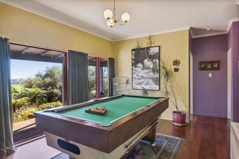 Photo of property in 35 Sunglo Terrace, Otaki, 5512