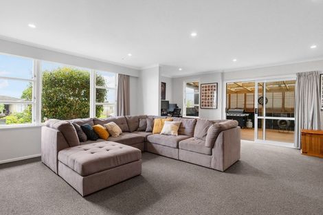 Photo of property in 12 Tawa Street, Levin, 5510