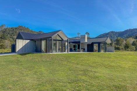 Photo of property in 387 Wentworth Valley Road, Whangamata, 3691