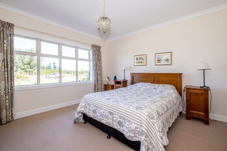 Photo of property in 61 Hekeao Road, Surrey Hills, Ashburton, 7778