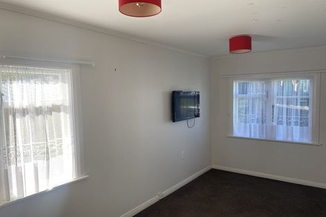 Photo of property in 93 Wallace Street, Mount Cook, Wellington, 6021