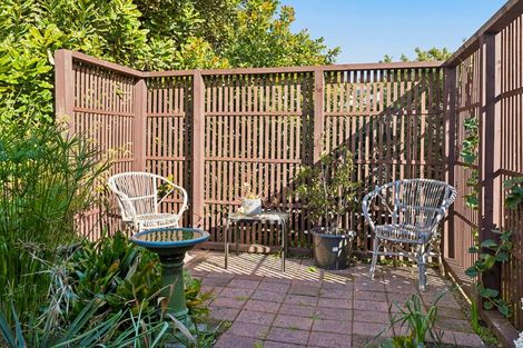 Photo of property in 353a Oceanbeach Road, Mount Maunganui, 3116