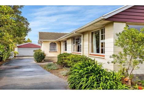 Photo of property in 7 Mirfield Place, Russley, Christchurch, 8042