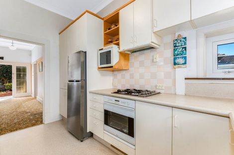 Photo of property in 50 Totara Crescent, Woburn, Lower Hutt, 5010