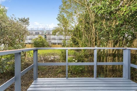 Photo of property in 2/70 Pomaria Road, Henderson, Auckland, 0610
