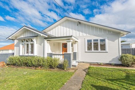 Photo of property in 51 Maxwell Avenue, Durie Hill, Whanganui, 4500
