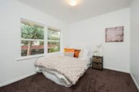 Photo of property in 2/7 Ellerton Road, Mount Eden, Auckland, 1024